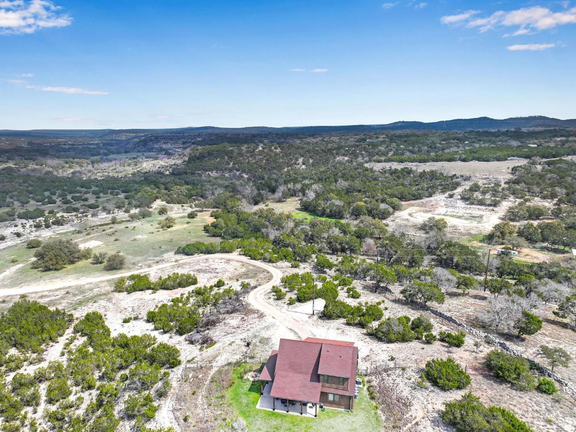 Lighthouse Hill Ranch - Log Home Johnson City Exterior photo